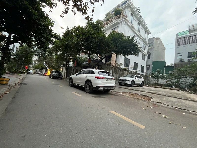 CẦN CHUYỂN NHƯỢNG ĐẤT MẶT ĐƯỜNG ĐẶNG MA LA QUÁN NAM KÊNH DƯƠNG LÊ CHÂN HẢI PHÒNG